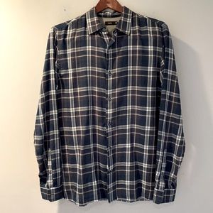 Men’s Vince shirt.  Size M